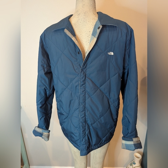 The North Face Afterburner Insulated Reversible Jacket Mens S Women M/L, NWT - Picture 11 of 16